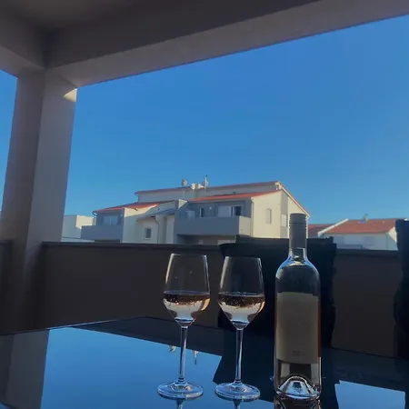 Apartma Lane Apartment